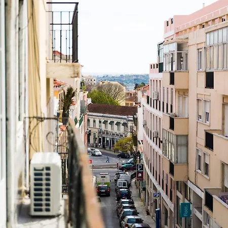 Ola - Rato Iii Apartamento